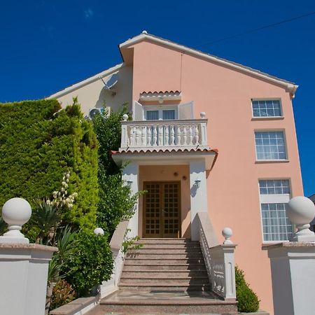 F• R• I• E• N• D• S• Bed & Breakfast Novalja Exterior photo